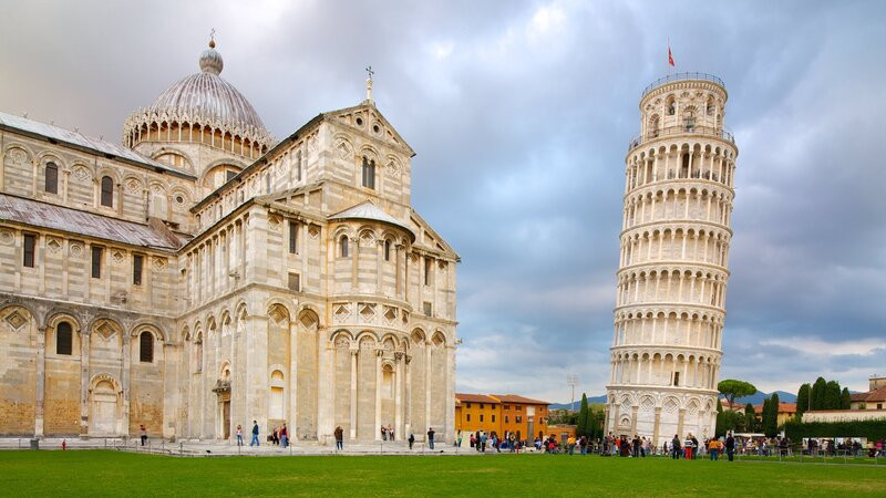 Tháp nghiêng - biểu tượng kiến trúc của nước Ý