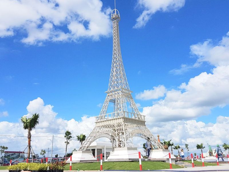 Trải nghiệm vui chơi tại Công Viên Kỳ Quan Thế Giới