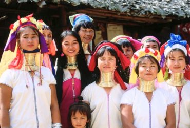 Bộ tộc người cổ dài